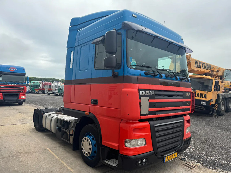 DAF XF 105.410 4X2 MEGA STANDKLIMA AIRCO - Tegljač: slika 3 DAF XF 105.410 4X2 MEGA STANDKLIMA AIRCO - Tegljač: slika 3