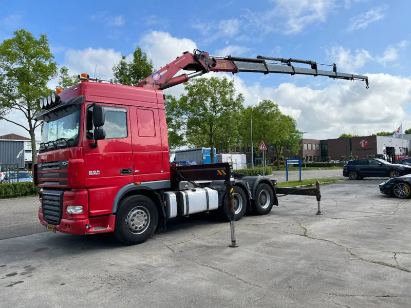 DAF XF 105.460 6X4 EURO 5 + HMF 4220 K6 + REMOTE CONTROL + RETARDER - Tegljač: slika 1 DAF XF 105.460 6X4 EURO 5 + HMF 4220 K6 + REMOTE CONTROL + RETARDER - Tegljač: slika 1