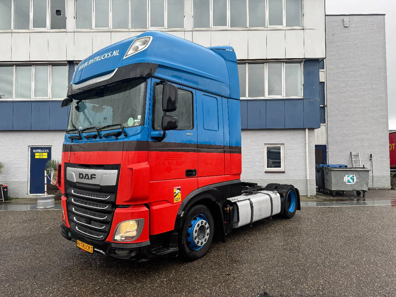 DAF XF 450 4X2 EURO 6 MEGA DOUBLE TANK - Tegljač: slika 1 DAF XF 450 4X2 EURO 6 MEGA DOUBLE TANK - Tegljač: slika 1
