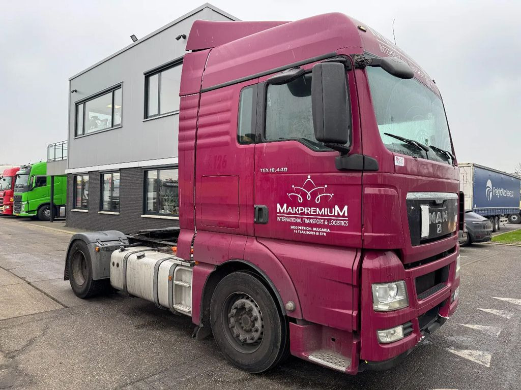 MAN TGX 18.440 4X2 - EURO 5 - Tegljač: slika 3 MAN TGX 18.440 4X2 - EURO 5 - Tegljač: slika 3