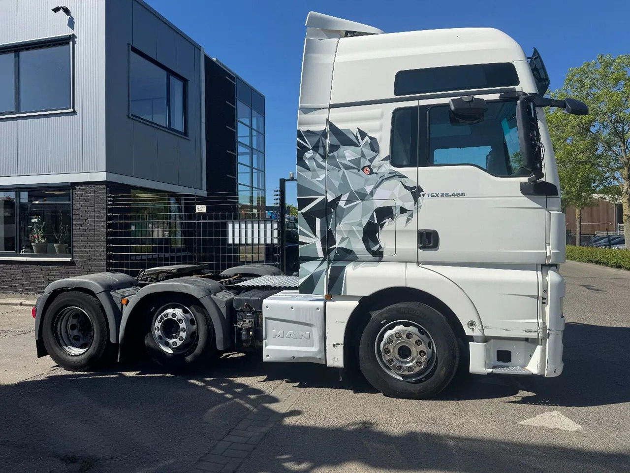 MAN TGX 26.460 6X2 EURO 6 + RETARDER - ONLY 643.422 - Tegljač: slika 5 MAN TGX 26.460 6X2 EURO 6 + RETARDER - ONLY 643.422 - Tegljač: slika 5