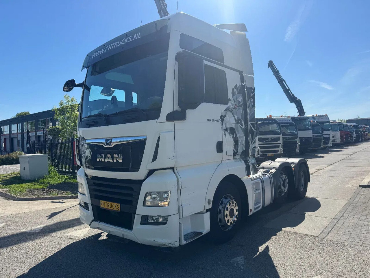 MAN TGX 26.460 6X2 EURO 6 + RETARDER - ONLY 643.422 - Tegljač: slika 2 MAN TGX 26.460 6X2 EURO 6 + RETARDER - ONLY 643.422 - Tegljač: slika 2
