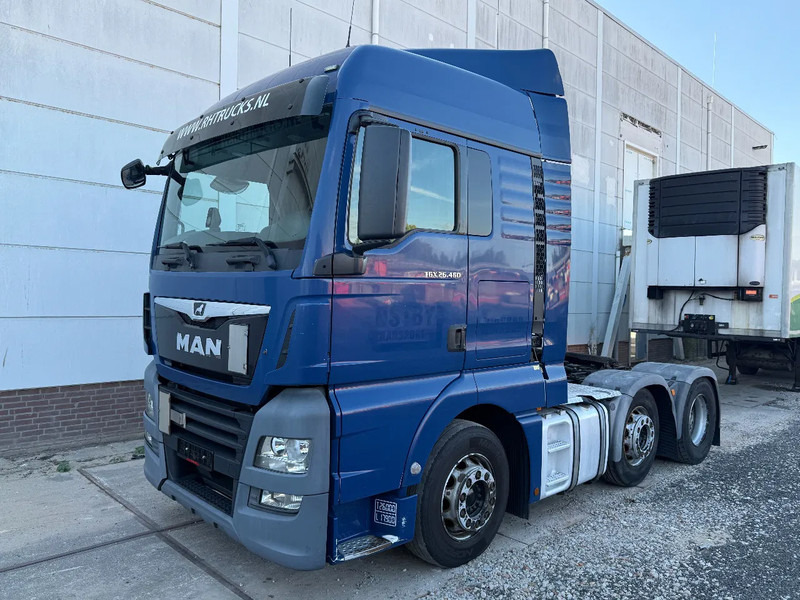 MAN TGX 26.460 6X2 SPOILERS, AUTOMATIC 547667 KM - Tegljač: slika 1 MAN TGX 26.460 6X2 SPOILERS, AUTOMATIC 547667 KM - Tegljač: slika 1