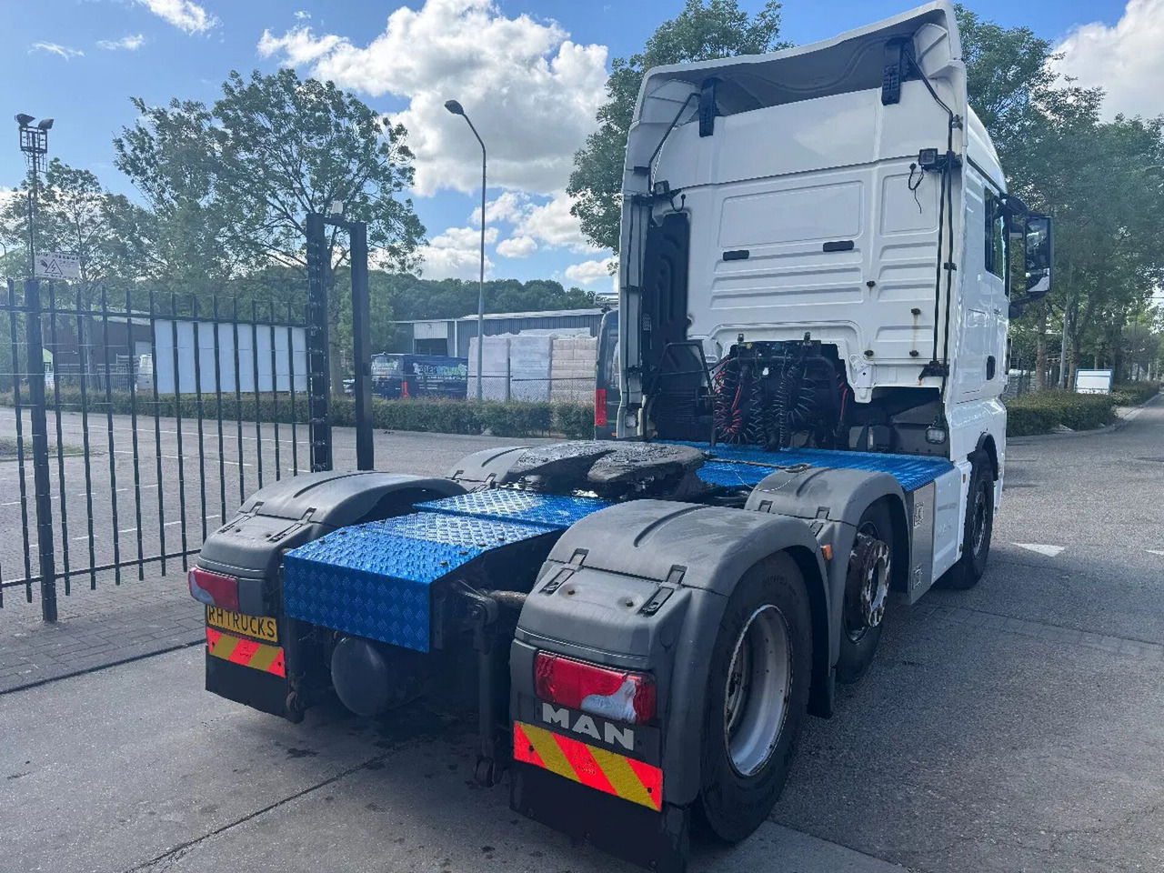 MAN TGX 26.480 6X2 EURO 6 SPOILERS AUTOMATIC - Tegljač: slika 5 MAN TGX 26.480 6X2 EURO 6 SPOILERS AUTOMATIC - Tegljač: slika 5