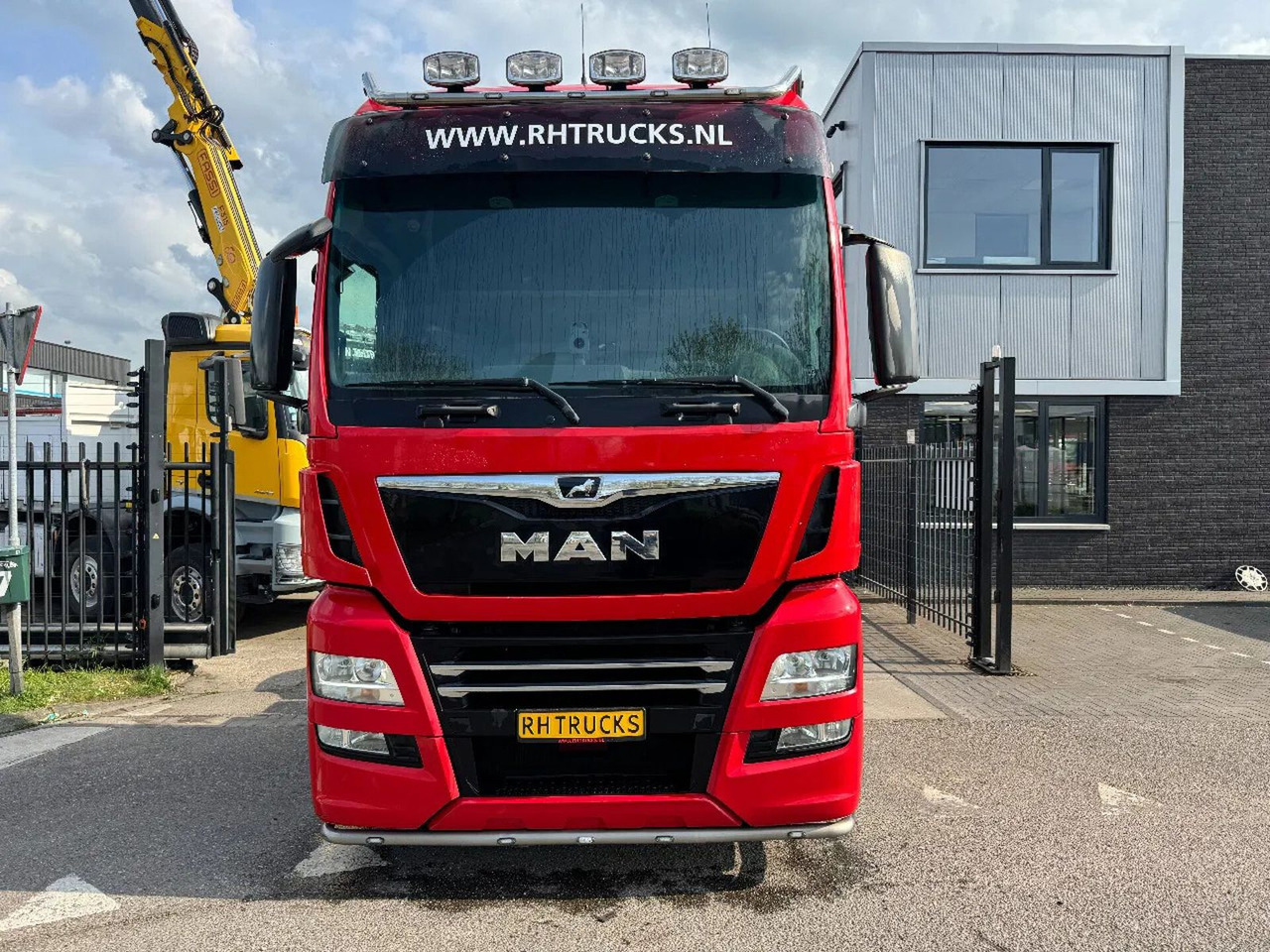 MAN TGX 26.500 6X2 EURO 6 ALCOA SPOILERS 2020 - Tegljač: slika 2 MAN TGX 26.500 6X2 EURO 6 ALCOA SPOILERS 2020 - Tegljač: slika 2