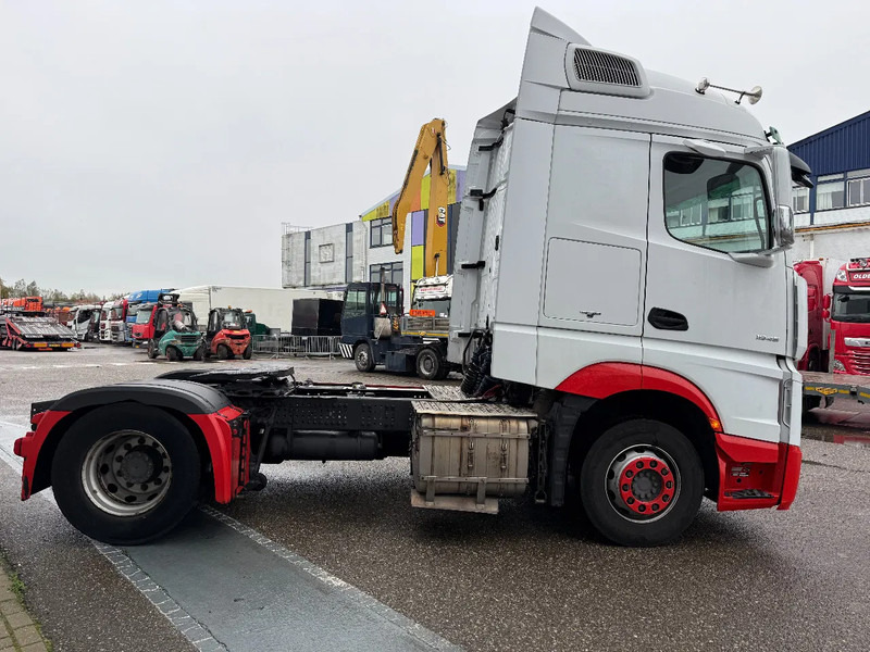 Mercedes-Benz Actros 1945 4X2 EURO 6 - NL TRUCK 1st OWNER (1845) - Tegljač: slika 4 Mercedes-Benz Actros 1945 4X2 EURO 6 - NL TRUCK 1st OWNER (1845) - Tegljač: slika 4