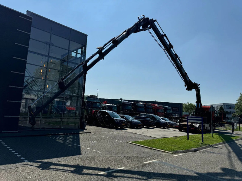 Scania R560 V8 8X2 + EFFER CRANE 1550 6S + FLYJIP 6XHYDR + REMOTE + WINCH - Tegljač: slika 5 Scania R560 V8 8X2 + EFFER CRANE 1550 6S + FLYJIP 6XHYDR + REMOTE + WINCH - Tegljač: slika 5