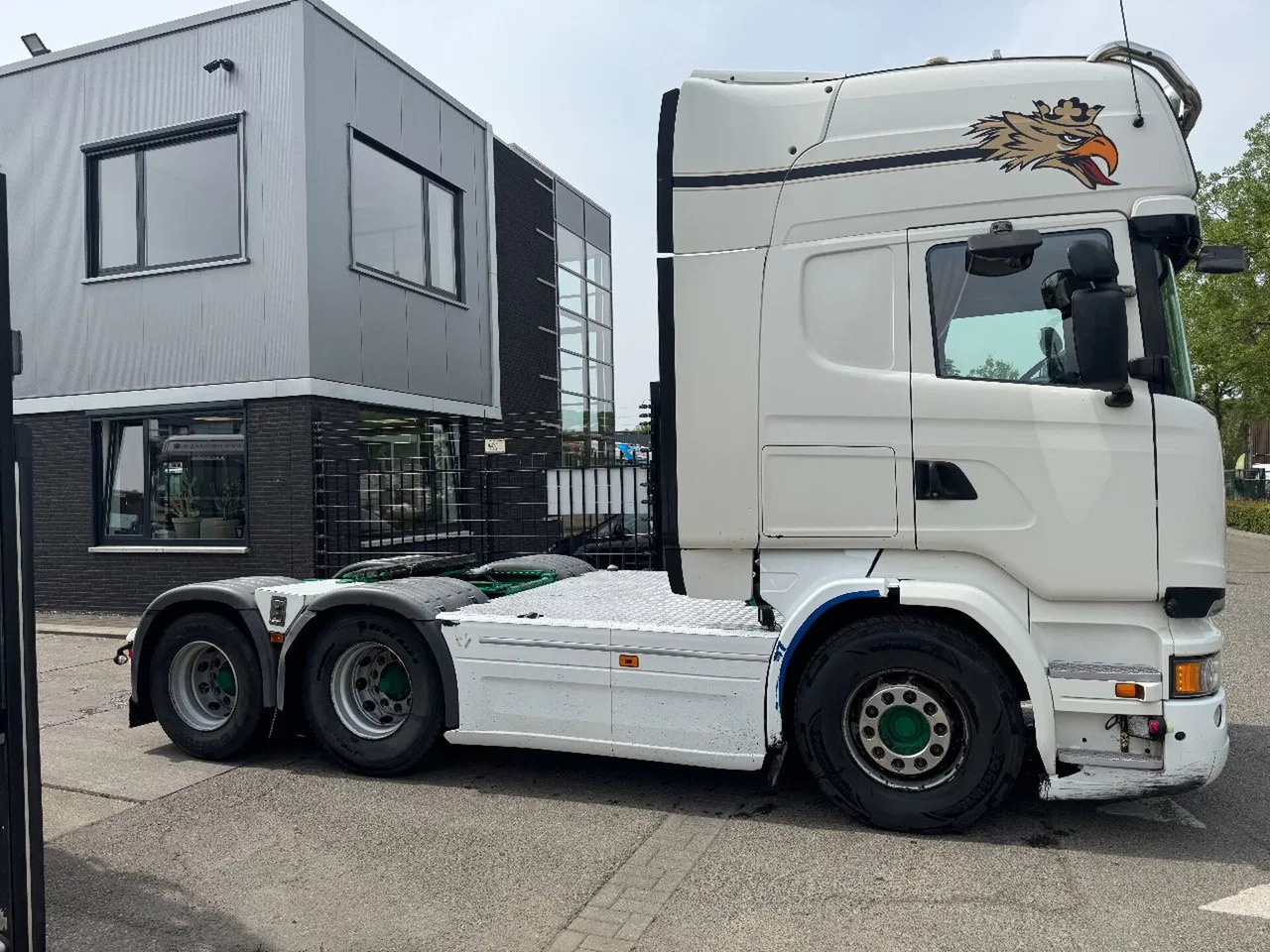 Scania R580 V8 6X2 EURO 6 LEATHER NAVI HYDRAULIC - Tegljač: slika 4 Scania R580 V8 6X2 EURO 6 LEATHER NAVI HYDRAULIC - Tegljač: slika 4