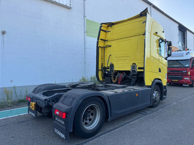 Scania S450 NGS 4X2 EURO 6 SKIRTS RETARDER DOUBLE TANK - Tegljač: slika 3 Scania S450 NGS 4X2 EURO 6 SKIRTS RETARDER DOUBLE TANK - Tegljač: slika 3
