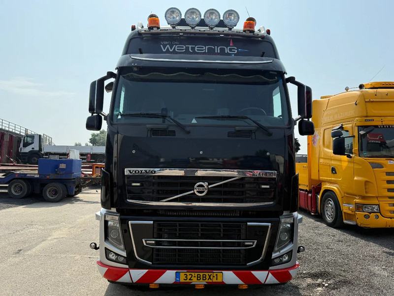 Volvo FH 16.750 8X4 - 160 TON + RETARDER - Tegljač: slika 2 Volvo FH 16.750 8X4 - 160 TON + RETARDER - Tegljač: slika 2