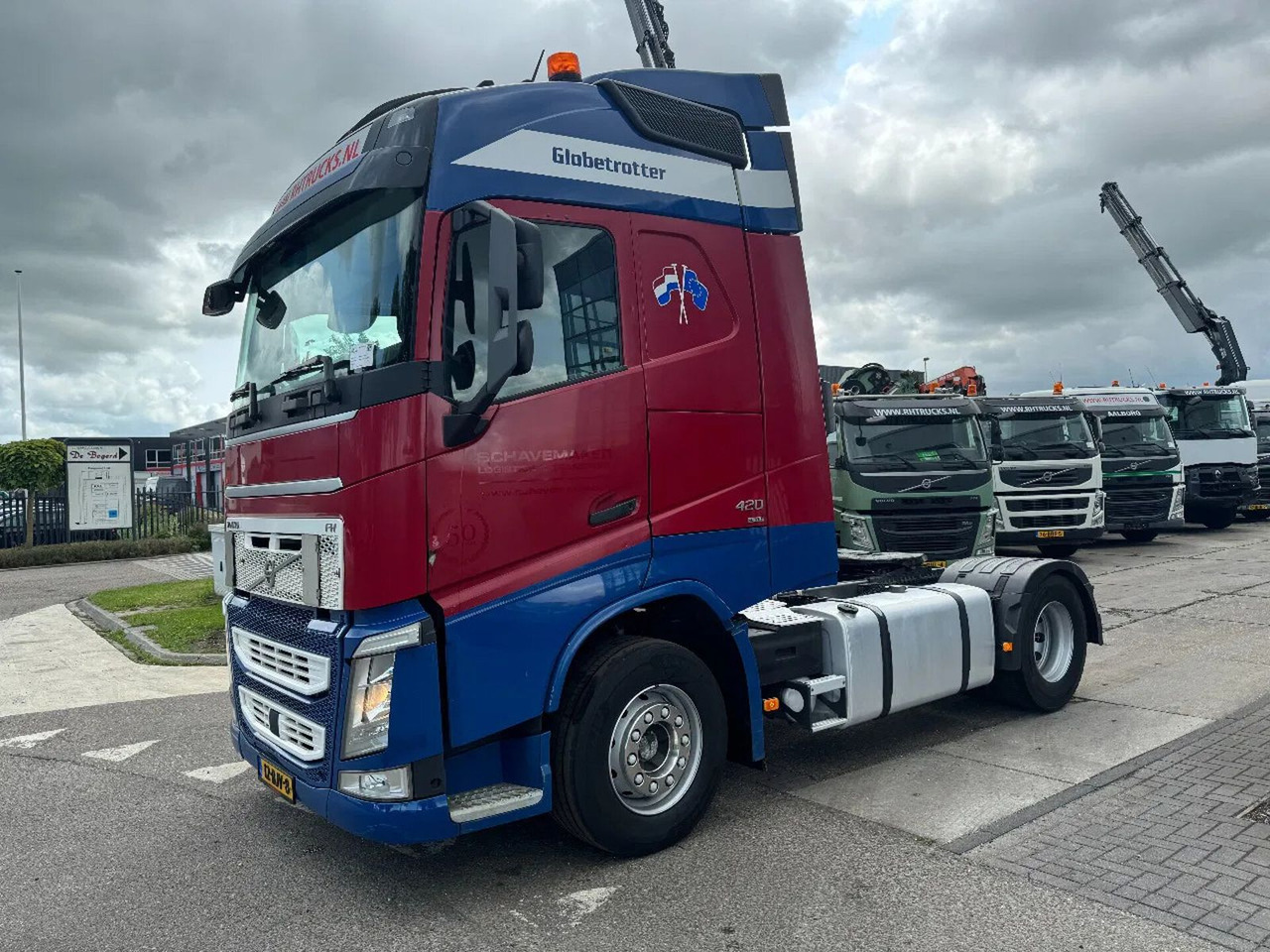 Volvo FH 420 4X2 SPOILERS STANDKLIMA EURO 6 2017 - Tegljač: slika 1 Volvo FH 420 4X2 SPOILERS STANDKLIMA EURO 6 2017 - Tegljač: slika 1