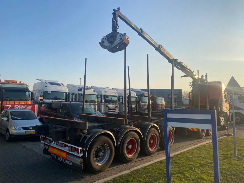 Volvo FH 540 6X4 EURO 6 + EPSILON S260Z96 + TRAILER 4 AXLE DOLL - Tegljač: slika 4 Volvo FH 540 6X4 EURO 6 + EPSILON S260Z96 + TRAILER 4 AXLE DOLL - Tegljač: slika 4