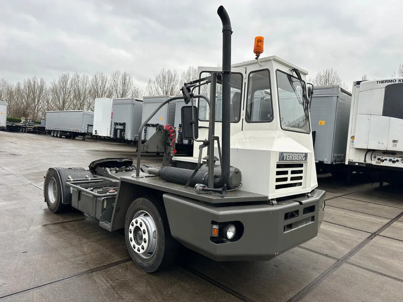 Terberg YT YT17 - Terminalni traktor: slika 1 Terberg YT YT17 - Terminalni traktor: slika 1