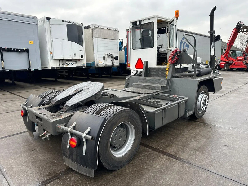 Terberg YT YT17 - Terminalni traktor: slika 5 Terberg YT YT17 - Terminalni traktor: slika 5