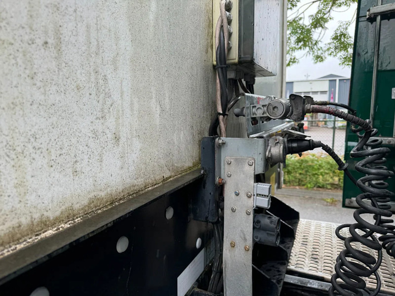 Poluprikolica sa zatvorenim sandukom Van Hool 3B2014 - BPW + STEERING AXLE + LOADLIFT: slika 6