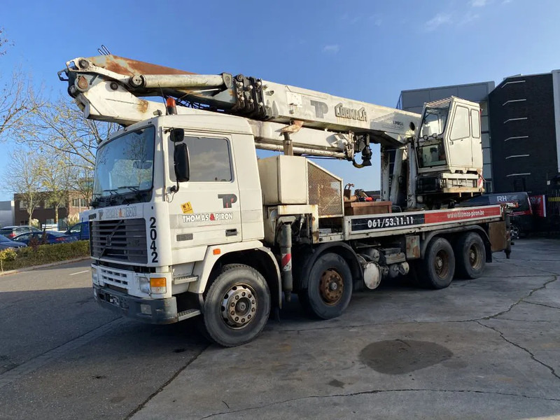 Volvo F 12 8X4 + CORMACH 87000 CRANE - 8.642 HOURS - Kamion sa dizalicom: slika 4 Volvo F 12 8X4 + CORMACH 87000 CRANE - 8.642 HOURS - Kamion sa dizalicom: slika 4