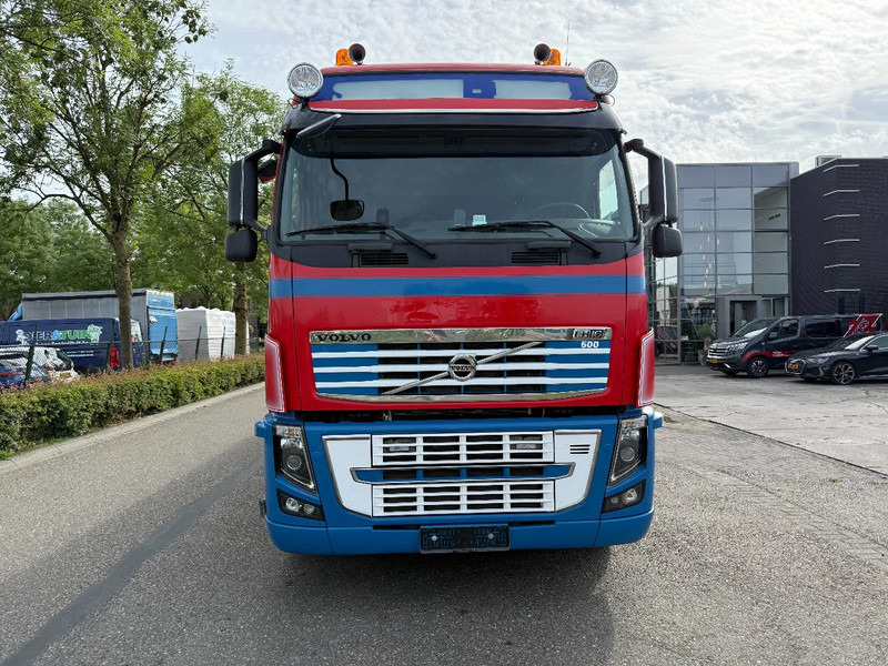 Volvo FH 600 - 6X2 - EURO 5 + HMF 2420 K5 + REMOTE - Kamion sa tovarnim sandukom, Kamion sa dizalicom: slika 2 Volvo FH 600 - 6X2 - EURO 5 + HMF 2420 K5 + REMOTE - Kamion sa tovarnim sandukom, Kamion sa dizalicom: slika 2