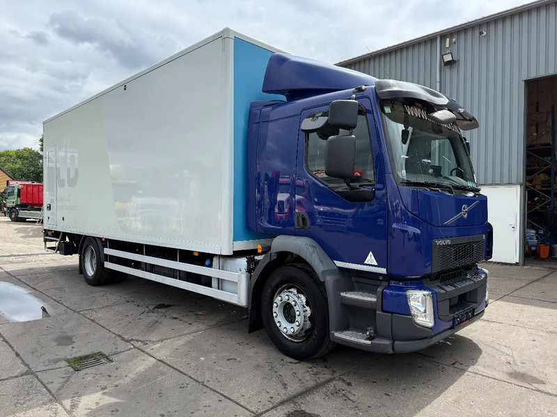 Volvo FL 250 4X2 EURO 6 CARGOLOCK DHOLLANDIA LIFT 360 DEGREES CAMERA - Kamion sa zatvorenim sandukom: slika 4 Volvo FL 250 4X2 EURO 6 CARGOLOCK DHOLLANDIA LIFT 360 DEGREES CAMERA - Kamion sa zatvorenim sandukom: slika 4