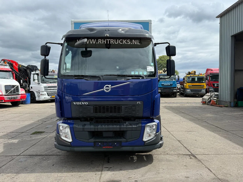 Volvo FL 250 4X2 EURO 6 CARGOLOCK DHOLLANDIA LIFT 360 DEGREES CAMERA - Kamion sa zatvorenim sandukom: slika 3 Volvo FL 250 4X2 EURO 6 CARGOLOCK DHOLLANDIA LIFT 360 DEGREES CAMERA - Kamion sa zatvorenim sandukom: slika 3