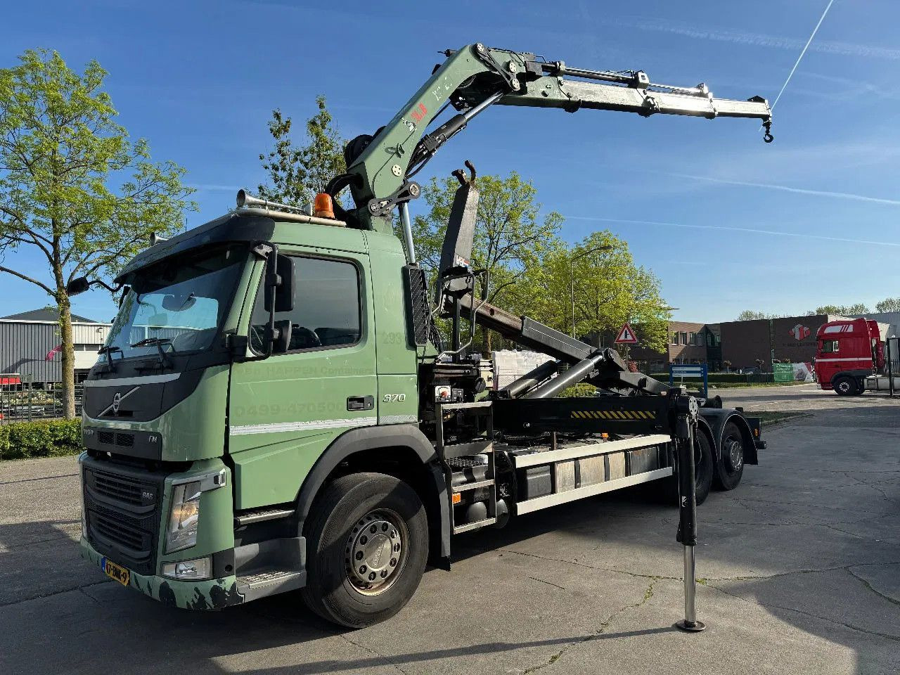 Volvo FM 370 6X2 VDL 21T + HIAB 211 + REMOTE CONTROL - Kamion sa dizalicom: slika 1 Volvo FM 370 6X2 VDL 21T + HIAB 211 + REMOTE CONTROL - Kamion sa dizalicom: slika 1