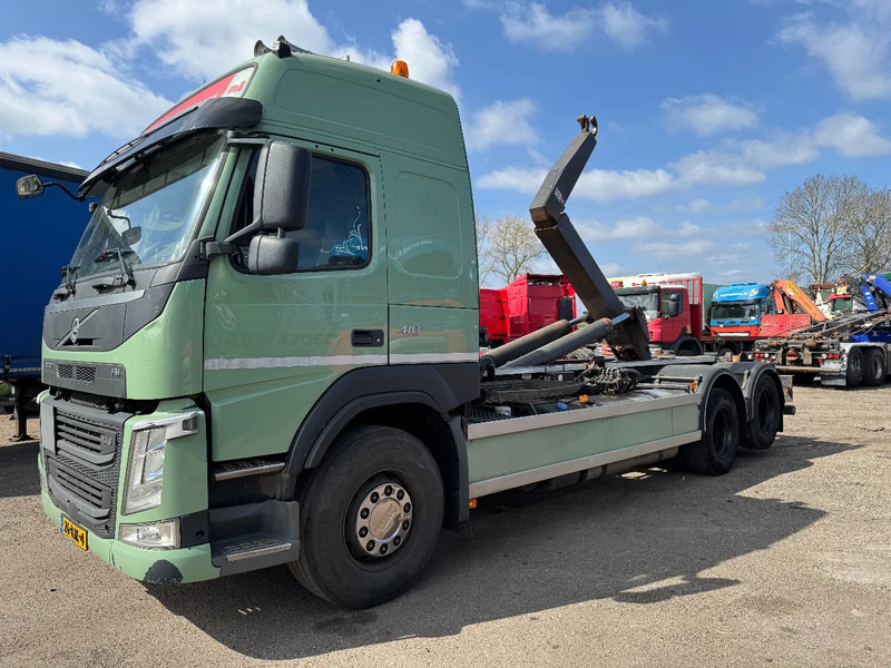 Volvo FM 410 6X2 EURO 6 VDL 20 T HOOK LIFTING AXLE - Kamion sa hidrauličnom kukom: slika 1 Volvo FM 410 6X2 EURO 6 VDL 20 T HOOK LIFTING AXLE - Kamion sa hidrauličnom kukom: slika 1