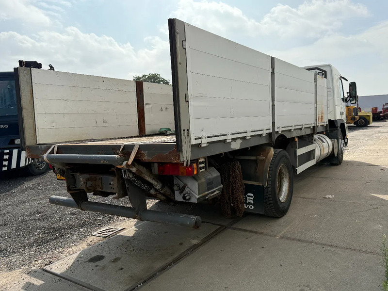 Volvo FM 7.290 4X2 - EURO 2 + MANUAL GEARBOX - Kamion sa tovarnim sandukom: slika 4 Volvo FM 7.290 4X2 - EURO 2 + MANUAL GEARBOX - Kamion sa tovarnim sandukom: slika 4