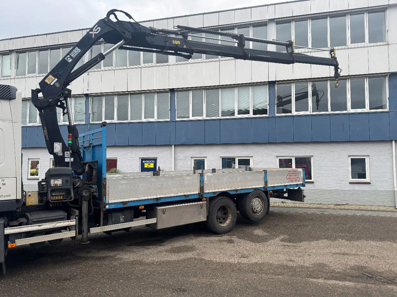 Volvo FM 9.340 6X2 EURO 5 HIAB 211 EP3 + REMOTE CONTROL - Kamion sa dizalicom: slika 4 Volvo FM 9.340 6X2 EURO 5 HIAB 211 EP3 + REMOTE CONTROL - Kamion sa dizalicom: slika 4