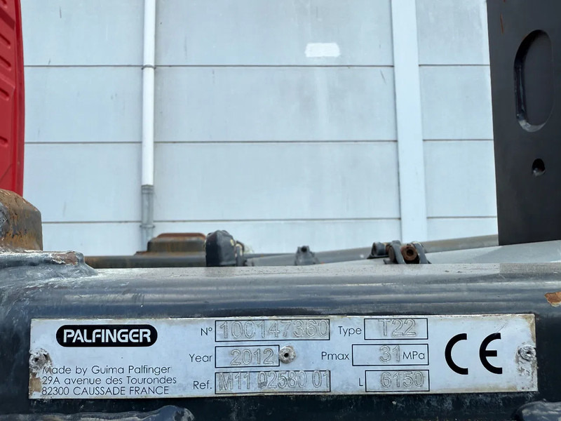 Volvo FMX 460 8X4 + PALFINGER 22 TON HOOKLIFT - Kamion sa hidrauličnom kukom: slika 4 Volvo FMX 460 8X4 + PALFINGER 22 TON HOOKLIFT - Kamion sa hidrauličnom kukom: slika 4