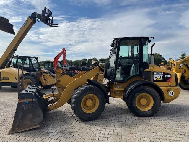 CAT 908 H - Utovarivač točkaš: slika 2 CAT 908 H - Utovarivač točkaš: slika 2