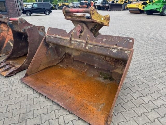 Grabenräumer schwenkbar auf OQ 70/55 - Kašika za Građevinska mašina: slika 2 Grabenräumer schwenkbar auf OQ 70/55 - Kašika za Građevinska mašina: slika 2