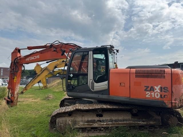 Hitachi ZX 210 LC - Bager guseničar: slika 4 Hitachi ZX 210 LC - Bager guseničar: slika 4