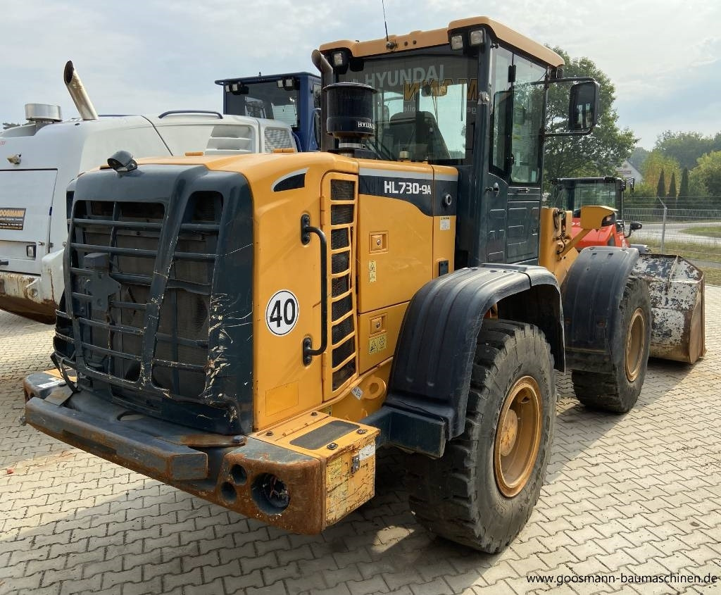 Hyundai HL 730-9 A - Utovarivač točkaš: slika 4 Hyundai HL 730-9 A - Utovarivač točkaš: slika 4