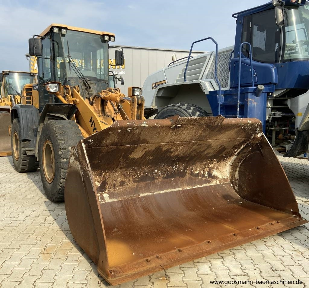 Hyundai HL 730-9 A - Utovarivač točkaš: slika 2 Hyundai HL 730-9 A - Utovarivač točkaš: slika 2