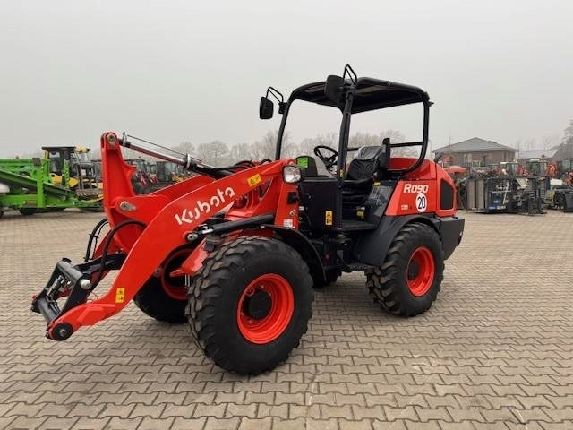 Kubota R 090 - Utovarivač točkaš: slika 4 Kubota R 090 - Utovarivač točkaš: slika 4