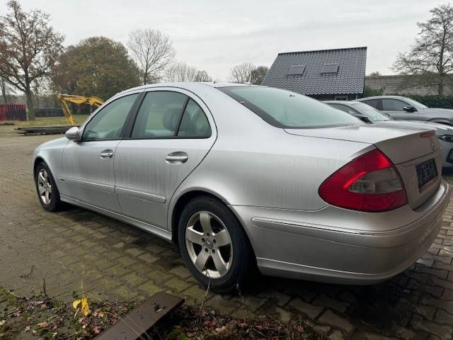 Mercedes-Benz E 280 CDI 4Matic - Automobil: slika 5 Mercedes-Benz E 280 CDI 4Matic - Automobil: slika 5