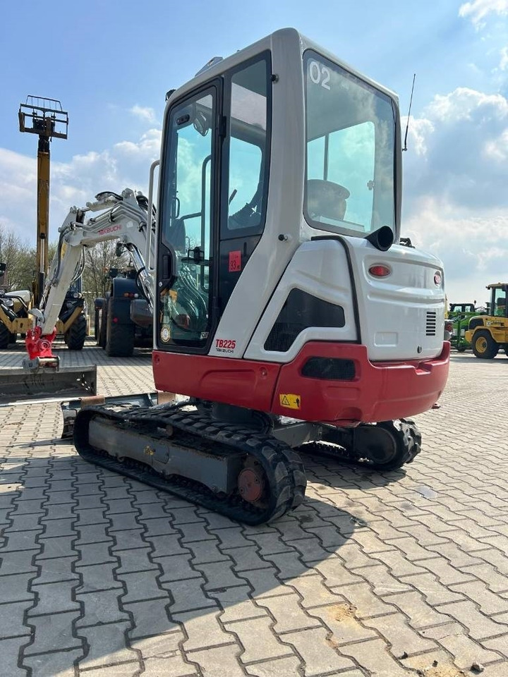 Takeuchi TB 225 - Mini bager: slika 2 Takeuchi TB 225 - Mini bager: slika 2