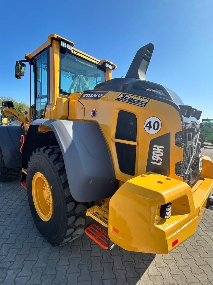 Utovarivač točkaš Volvo L 90 H: slika 14