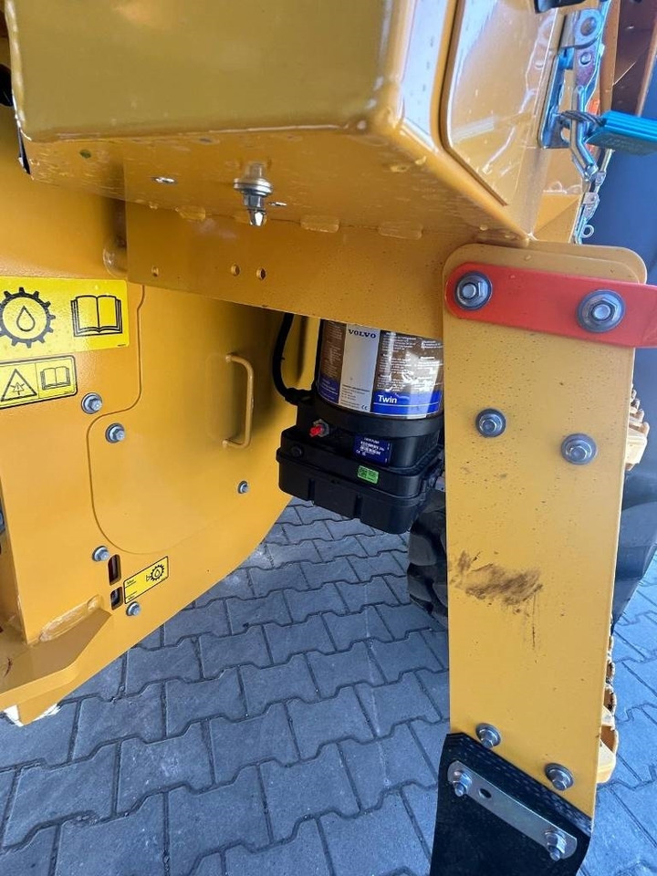 Utovarivač točkaš Volvo L 90 H: slika 7
