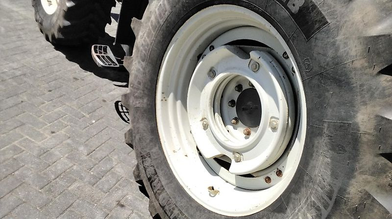 Valtra T153 Versu - Traktor: slika 5 Valtra T153 Versu - Traktor: slika 5