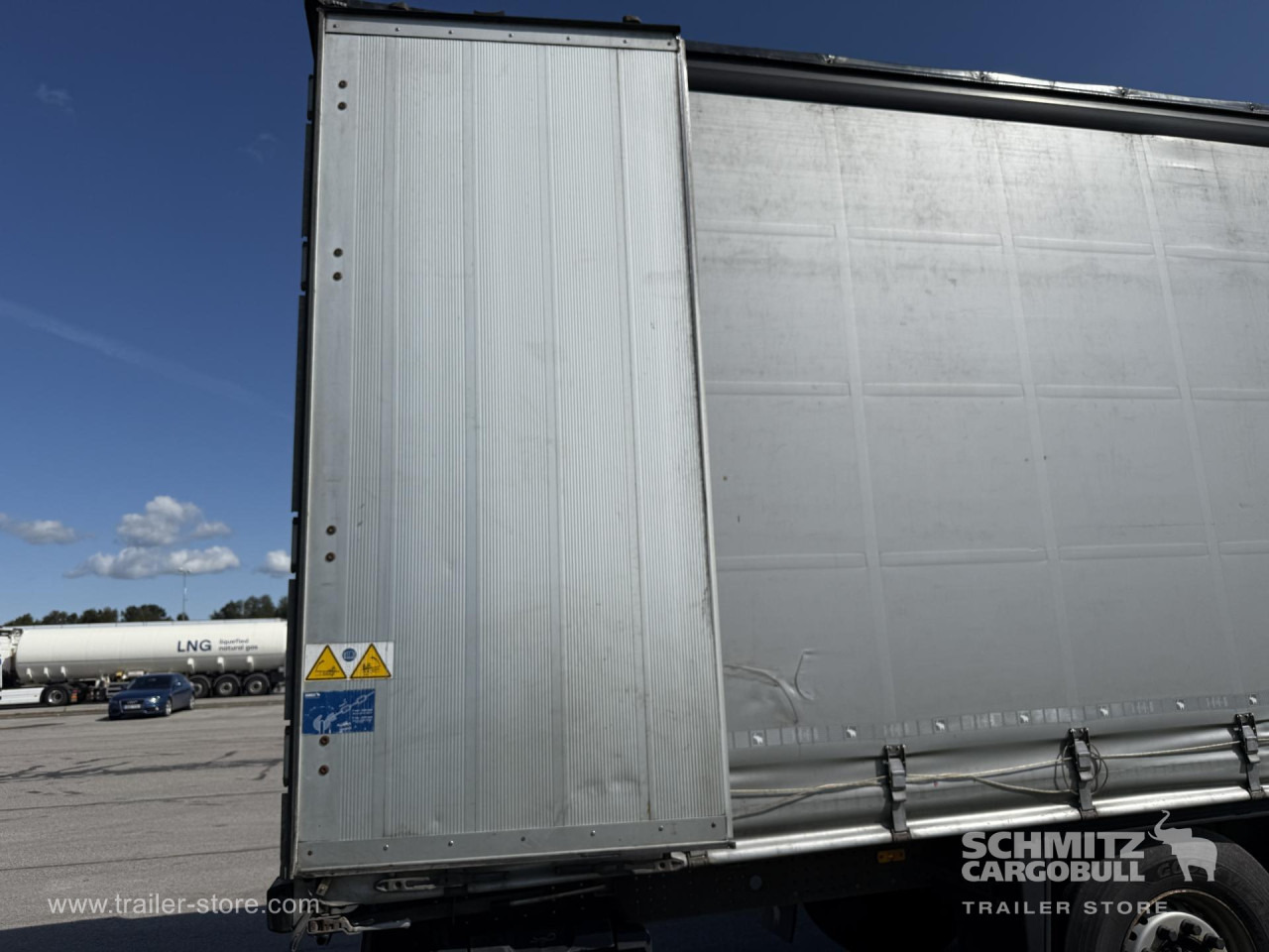 SCHMITZ Curtainsider Standard - Poluprikolica sa ceradom: slika 2 SCHMITZ Curtainsider Standard - Poluprikolica sa ceradom: slika 2