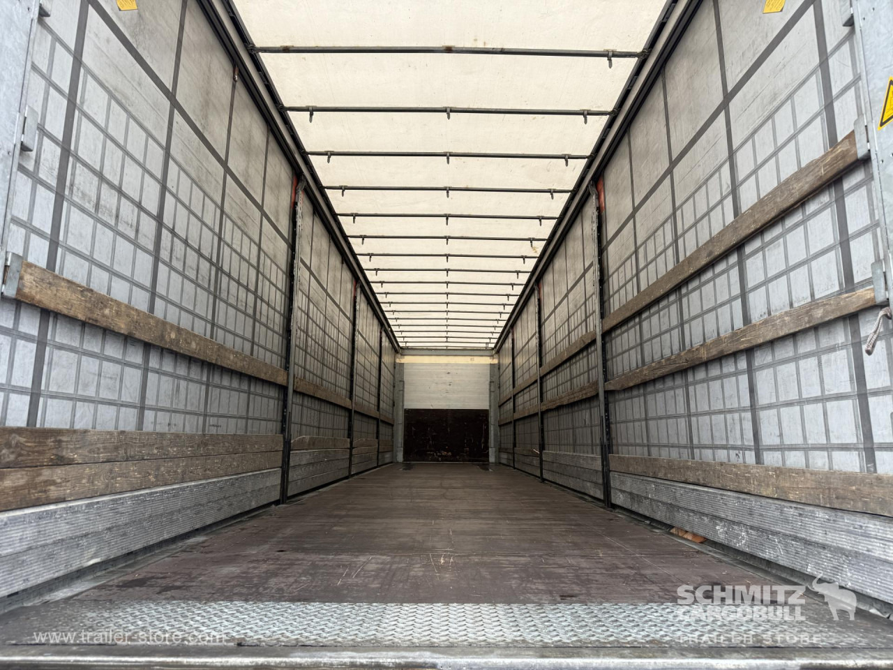 SCHMITZ Curtainsider Standard SCHMITZ Curtainsider Standard: slika 14 SCHMITZ Curtainsider Standard SCHMITZ Curtainsider Standard: slika 14