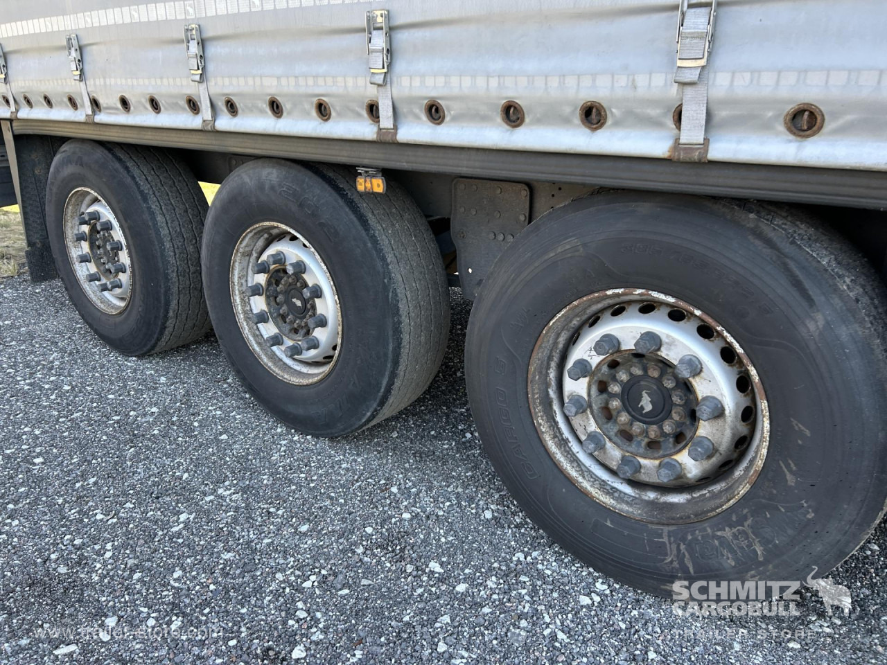 SCHMITZ Curtainsider Standard - Poluprikolica sa ceradom: slika 2 SCHMITZ Curtainsider Standard - Poluprikolica sa ceradom: slika 2