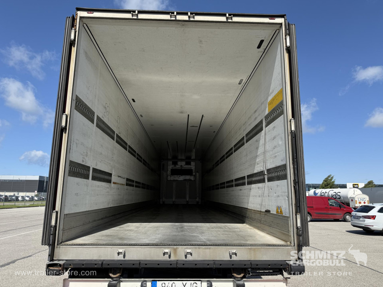 SCHMITZ Reefer Standard - Izotermička poluprikolica: slika 2 SCHMITZ Reefer Standard - Izotermička poluprikolica: slika 2