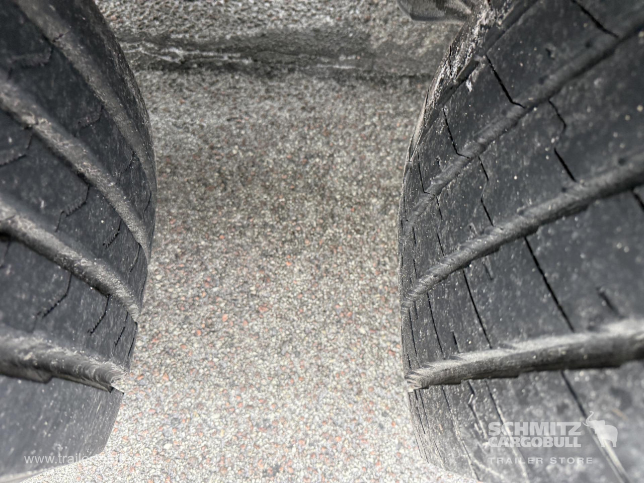 SCHMITZ Reefer Standard - Izotermička poluprikolica: slika 4 SCHMITZ Reefer Standard - Izotermička poluprikolica: slika 4