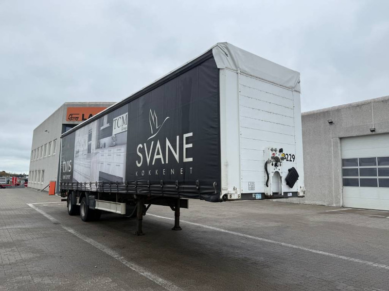 Fliegl Curtainsider / Planenauflieger / Gardin - Poluprikolica sa ceradom: slika 1 Fliegl Curtainsider / Planenauflieger / Gardin - Poluprikolica sa ceradom: slika 1