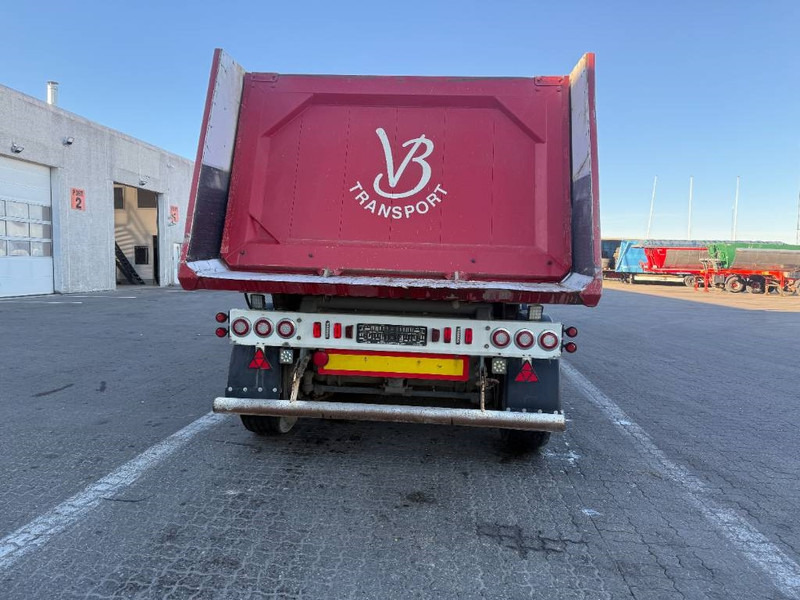 KEL-BERG Tipper / Kipper / Tiptrailer - Poluprikolica istovarivača: slika 4 KEL-BERG Tipper / Kipper / Tiptrailer - Poluprikolica istovarivača: slika 4