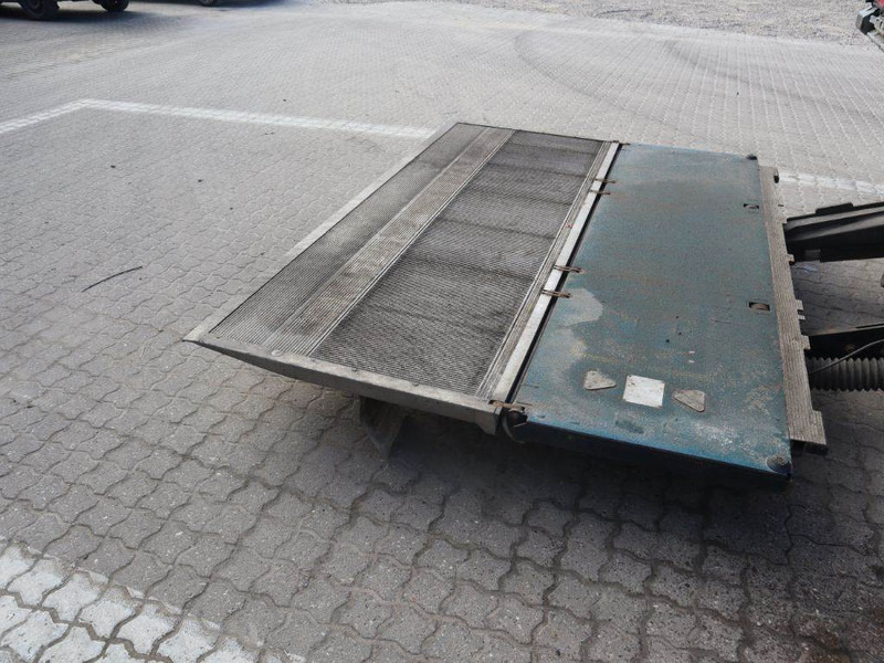 Krone 3 axle curtainside trailer - Poluprikolica sa ceradom: slika 5 Krone 3 axle curtainside trailer - Poluprikolica sa ceradom: slika 5