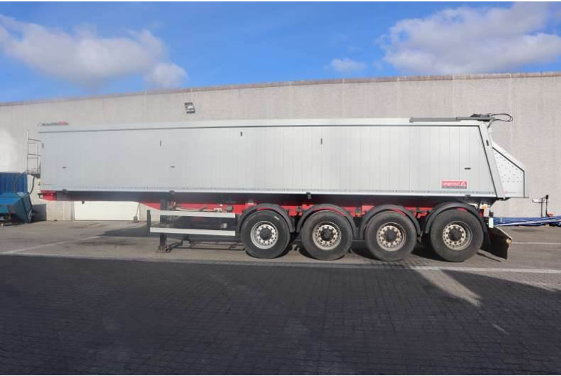 Langendorf 4-axle Tipper/Kipper/Tiptrailer 35 m³ - Poluprikolica istovarivača: slika 4 Langendorf 4-axle Tipper/Kipper/Tiptrailer 35 m³ - Poluprikolica istovarivača: slika 4
