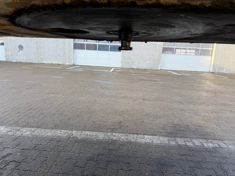 Poluprikolica istovarivača MTDK Tipper / Kipper / Tiptrailer: slika 9 Poluprikolica istovarivača MTDK Tipper / Kipper / Tiptrailer: slika 9