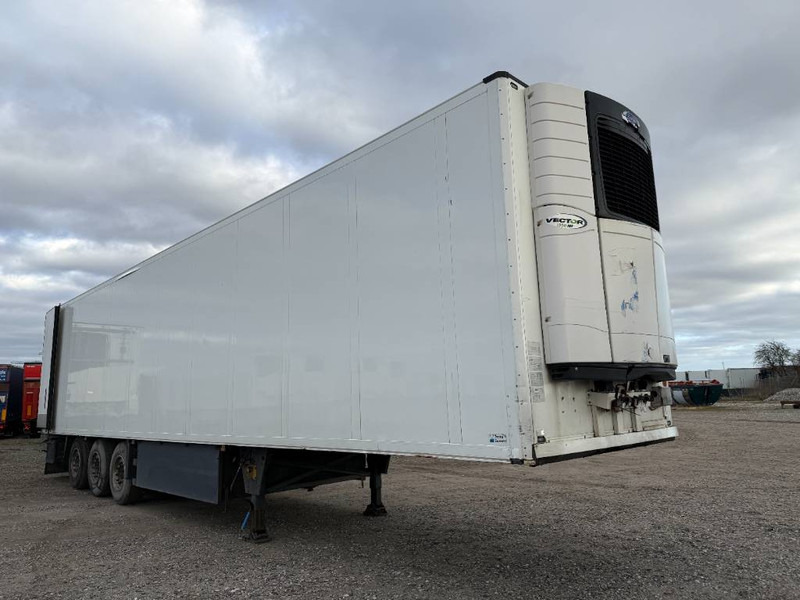 Schmitz Cargobull 3-axle 66pl. Vector1950MT Multitemp/Doppelkammer - Poluprikolica hladnjače: slika 2 Schmitz Cargobull 3-axle 66pl. Vector1950MT Multitemp/Doppelkammer - Poluprikolica hladnjače: slika 2